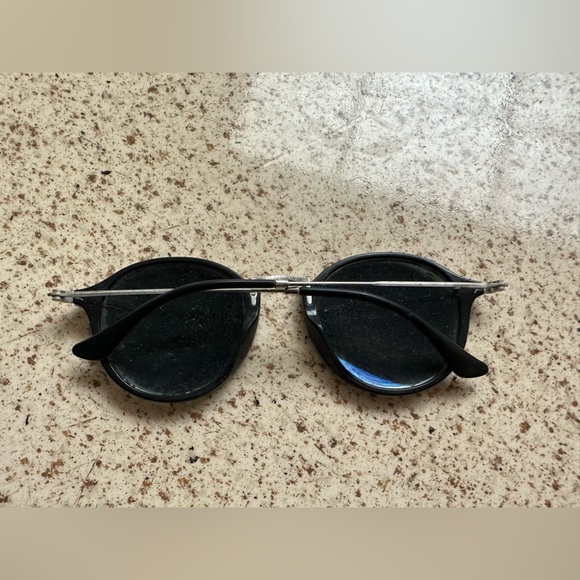 Ray bans - Picture 4 of 4